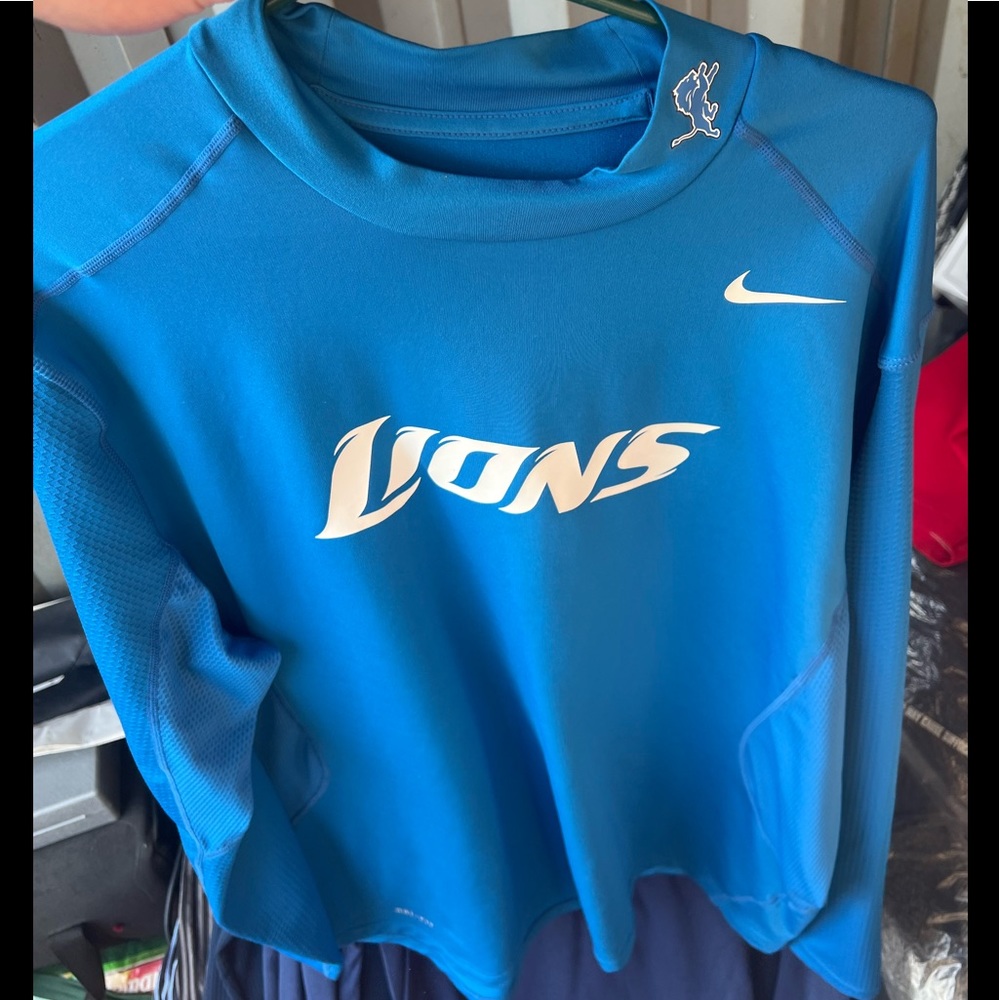 Detroit Lions Long sleeve Like new Size XXL